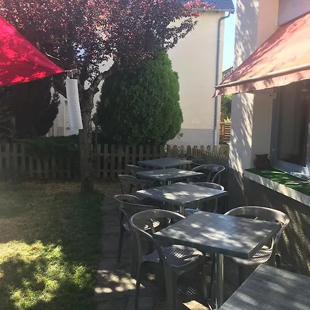 Du Commerce Hotel Lacroix-Barrez